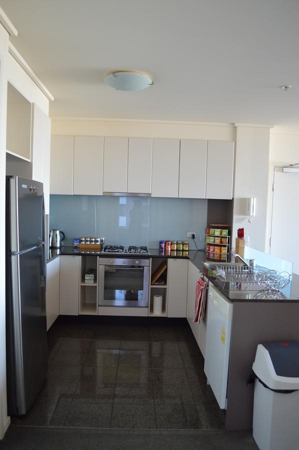 3 Bedroom Apartment In Southbank Melbourne Exterior photo